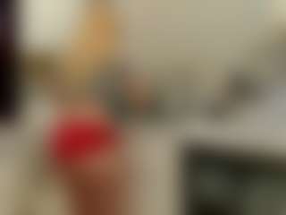 Live cam show with blondiewithanass - Oil on camwithhim.com