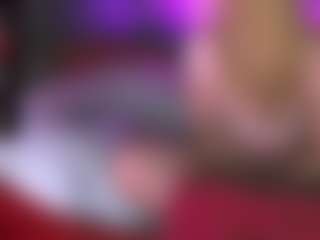 blondiewithanass's Live Sex Cam Show