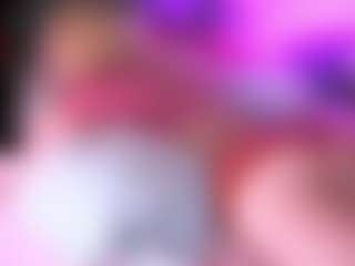 Live cam show with blondiewithanass - Green Eyes on Camsoda