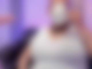 Live cam show with summynov - Middle Aged on CamSextacy