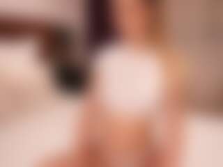sexxykitty69's Live Sex Cam Show