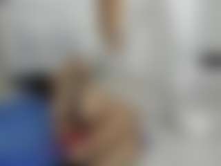 Live cam show with Martina Rossi - MILF Teen (18+) on Gym Cam Girls