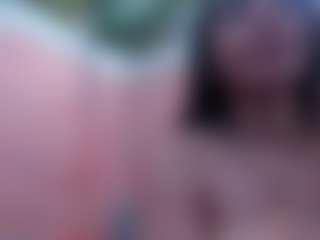 Live cam show with Martina Rossi - Oil on Dare Cams