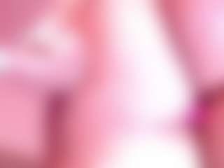 Salome MILF webcam performer live streaming