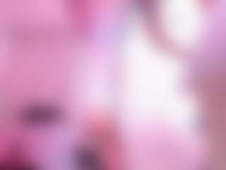 Live cam show with Salome - Mature MILF on CamwithHer