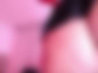 Live cam show with Salome - Bondage on StripNow