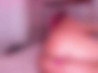 Live cam show with Salome - Tittyfuck on Camsoda
