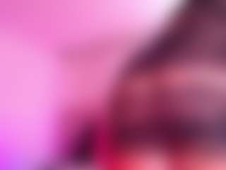 Live cam show with Salome - Amateur MILF on Livezox