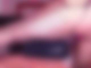 Live cam show with Salome - Middle Aged on dropp.cam