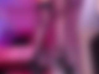Live cam show with Salome - Dildo Mature on Camming Site