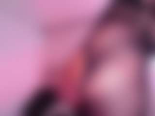 Live cam show with Salome - Mature on sexylive.show