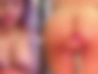 sara-seexy's Live Sex Cam Show