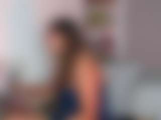 Live cam show with briannalorens - Solo on TeamSkeetLive