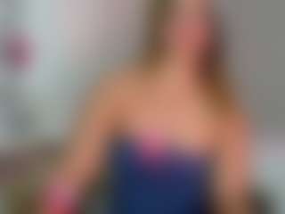Live cam show with briannalorens - Bikini on Camsoda