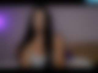 Live cam show with jessielance - Living Room on Camsoda