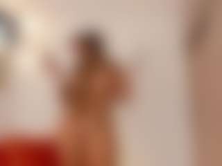 Karlyee's Live Sex Cam Show