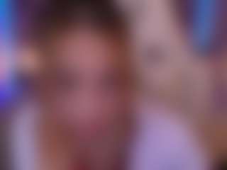 Live cam show with magneticx - Cosplay MILF on Hubzter Live