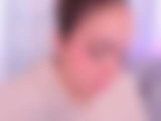 Live cam show with Taylor Brave - Deepthroat on Camsoda