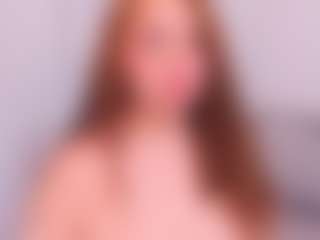 Live-Cam-Show mit Taylor Brave - Fatpussy auf Camsoda