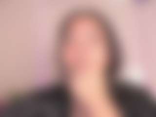 Live cam show with sophiastone - Drinking on TeamSkeetLive