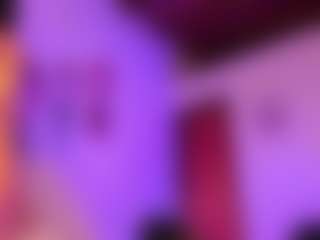Live cam show with annitalopez - Robe on galaxygirlnitro.com