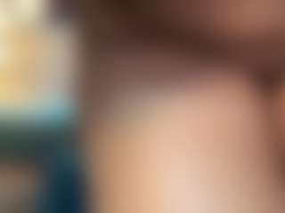 Live cam show with Aliccia - Porn on Dare Cams