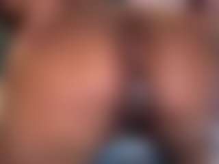 Live cam show with Aliccia - Middle Aged on Mixed Magazine Live