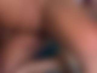 Live cam show with Aliccia - Athletic Middle Aged on xfollow cams
