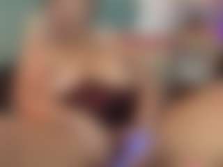 Live cam show with Aliccia - Grey on ObeyMaria