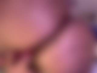Live cam show with Aliccia - Senior on Camsoda.co
