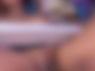 Live cam show with Aliccia - Grey on Cam Slut