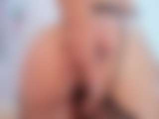 Live cam show with bonniegrace - Solo on Camsoda