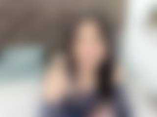 Live cam show with casey-jamess - Latina MILF on Mixed Magazine Live | colombia