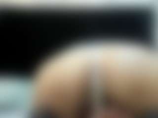 Live cam show with casey-jamess - Ass Clapping on CamwithHer