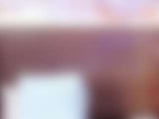 Mia Pineda's Live Sex Cam Show