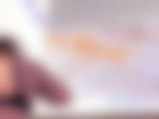 Live-Cam-Show mit Mia Pineda - Butt Plug auf Camsoda