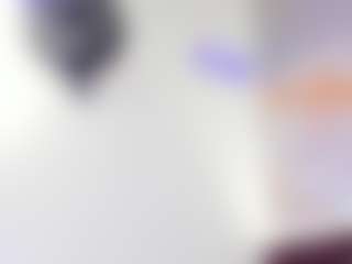 Mia Pineda MILF webcam performer live streaming