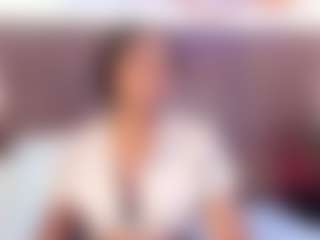 Live cam show with Mia Pineda - Athletic on boobsie.com