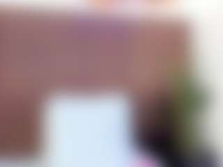 Mia Pineda's Live Sex Cam Show