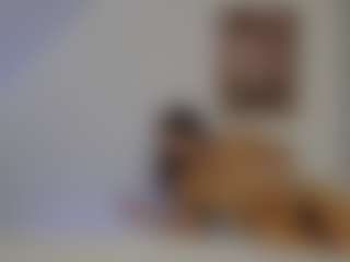 Live cam show with blueeberrye - Average on hrnylive.com