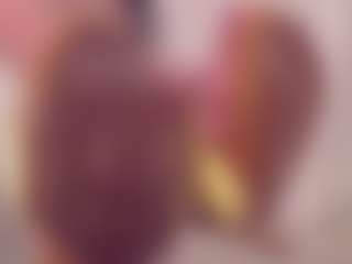 Live cam show with Lady-Nymph - Pegging on madthumbs