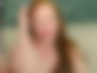 Live cam show with lexiflower1 - Flashing on Dolls Live