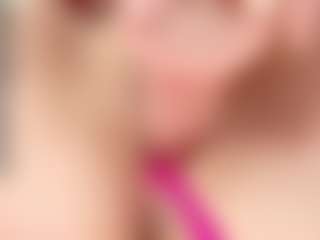 Live cam show with lexiflower1 - Belly on Fling VIP Chat