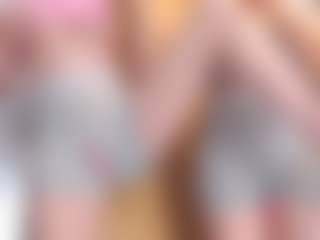 Live cam show with llovers4u2 - Butt Plug on Stripli.com