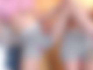 Live cam show with llovers4u2 - Blonde Hair on luckytryst.com