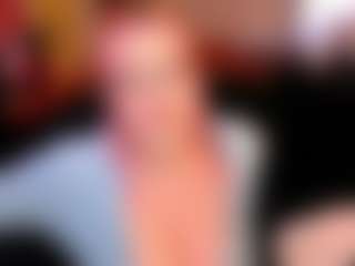 Live cam show with Switchy Kitty - Findomme on justonemore.cc