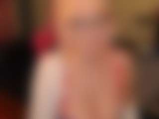Live cam show with Switchy Kitty - Babygirl on Camsoda