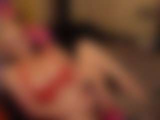 Live cam show with Switchy Kitty - Babygirl on Camsoda