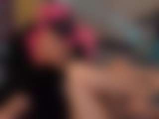 Live cam show with Switchy Kitty - Nipple Play on CamSodaAdn