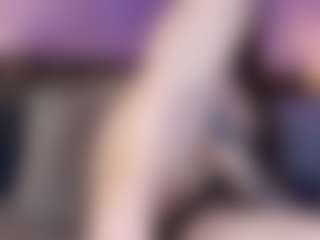 Live cam show with Charlotte - Costume on friskycurves.com